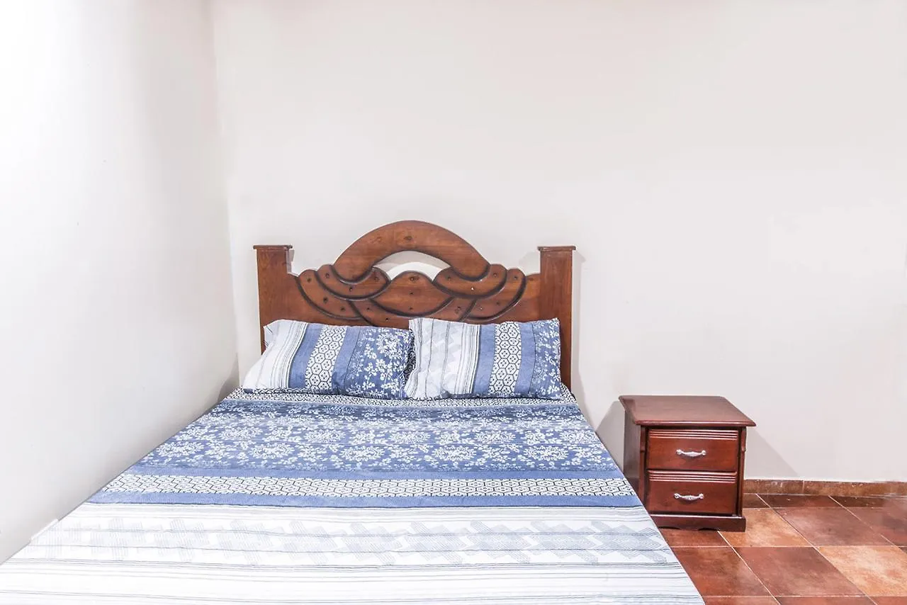 سانتو دومينجو Apartahotel Larimar